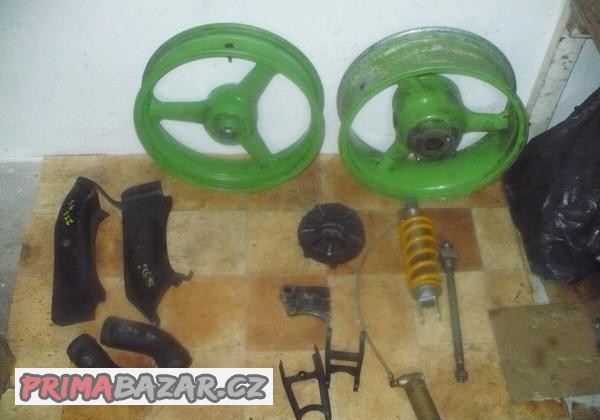 kawasaki-zx-6-r-9r-r-95-dily