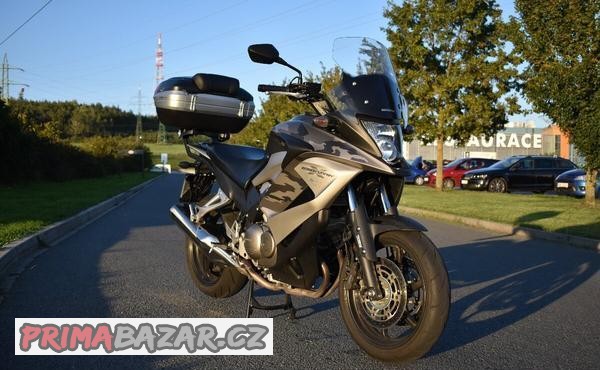 honda-vfr-800x-crossrunner-perfekt