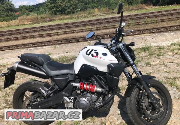 yamaha-mt-03-r-v-2011