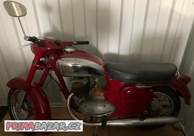 jawa-250-panelka-1964