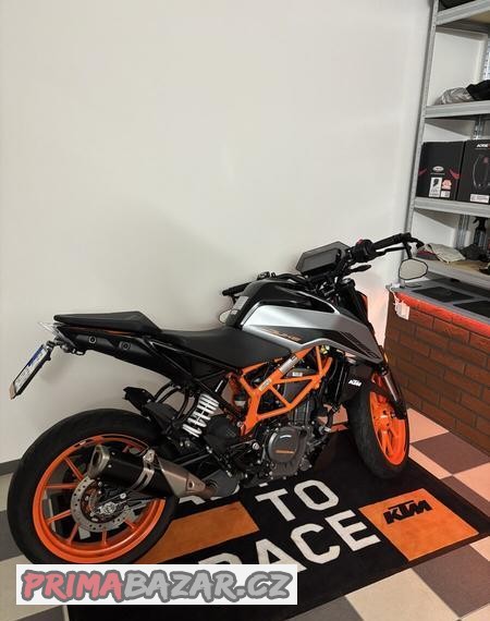 ktm-duke-390-2022