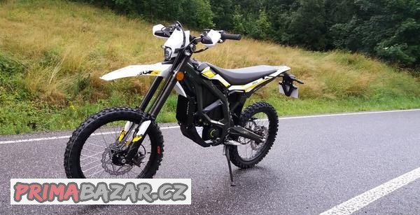 elektricka-motorka-enduro-sur-ron-ultra-bee-12kw