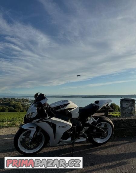 honda-cbr1000rr