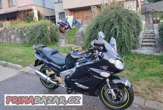 kawasaki-zzr-1200