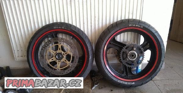 supermoto-kola-ktm-brzdovy-adapter