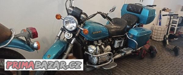 honda-goldwing-1000