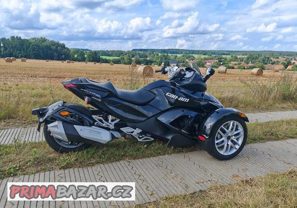 can-am-spyder-rs-rotax-fox-2015-dovoz