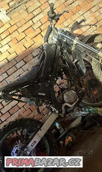 kawasaki-kdx125