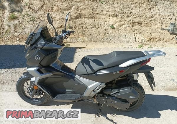 skutr-voge-sr1-125i-adv