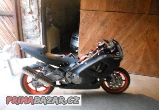 honda-cbr-600-f2-r-v-1997