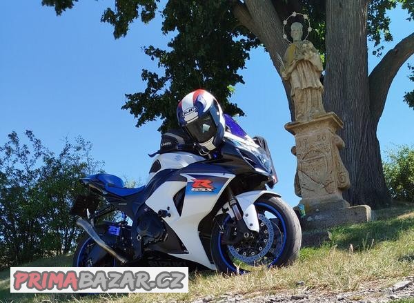 suzuki-gsx-r-1000-rv-2012-l1