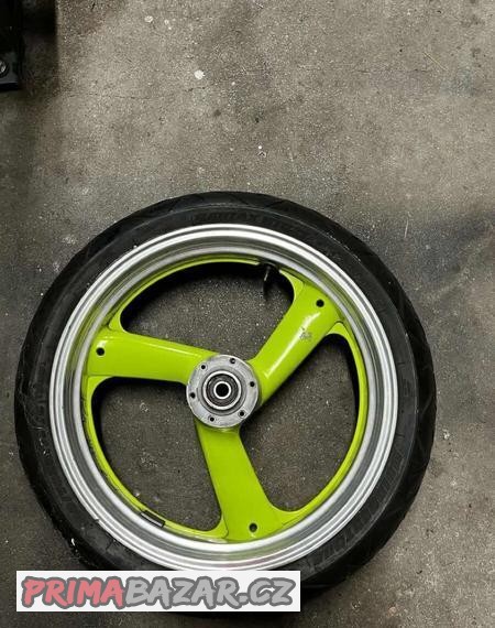 predni-kolo-yamaha-fazer-1000