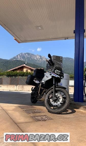 bmw-f700gs-2015-super-stav-mnoho-doplnku