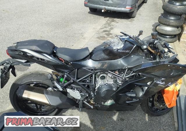 kawasaki-ninja-h2-sx-2020