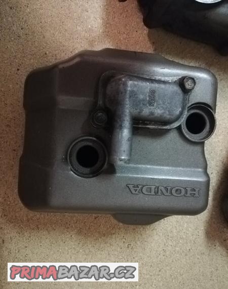 kryt-motoru-viko-ventilu-honda-cbr-125-r