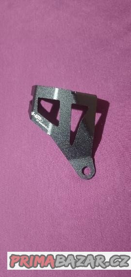 kryt-nadrzky-kapaliny-r1250gs