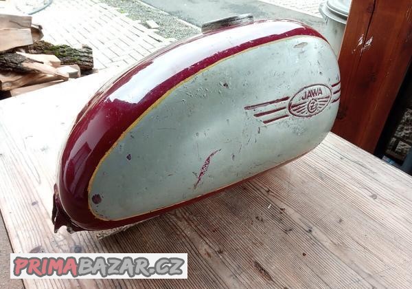 jawa-cz-125-175-mala-kyvacka-nadrz-lakovana
