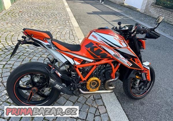 1290-super-duke-r-orange-2022-tamburello