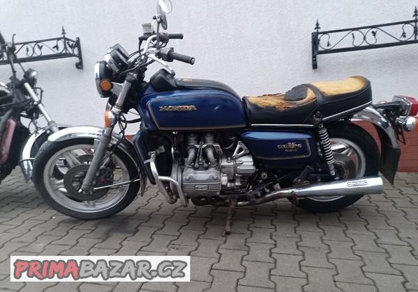 honda-goldwing-1000-dva-kusy