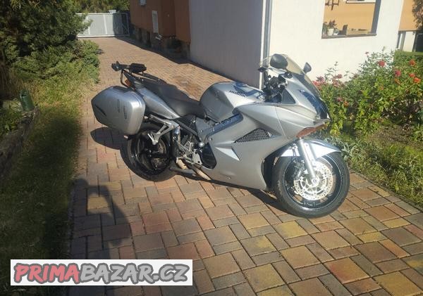 vfr800-f2-vtec