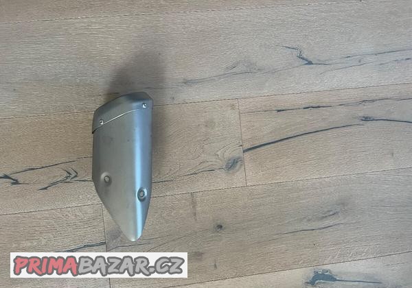 yamaha-yzf-r7-originalni-koncovka-vyfuku