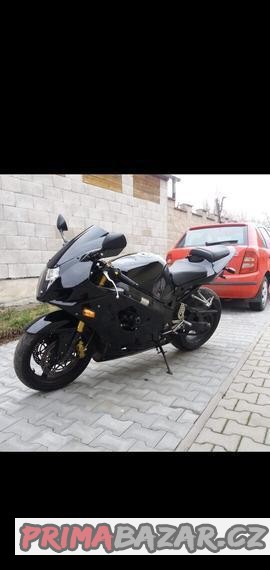 suzuki-gsx-r-1000-k3-k4