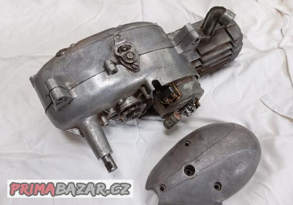 motor-jawa-parez