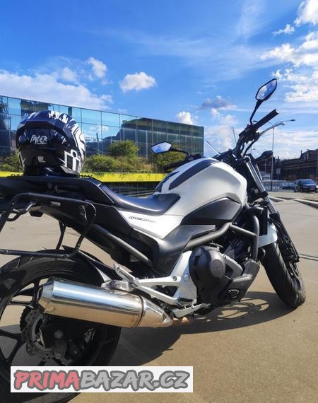 honda-nc700s-35-kw-a2-ridicak-automat
