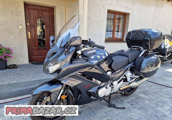 yamaha-fjr-1300-rok-16-nemecko-jeden-maitel
