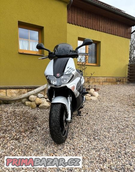 gilera-runner-125-st-2013
