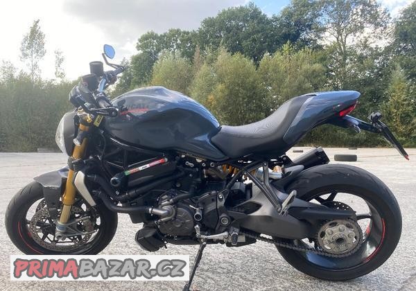 ducati-monster-1200s