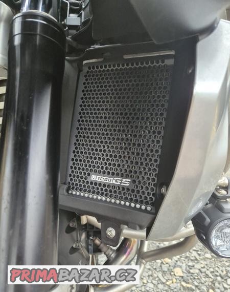 nove-kryty-chladice-bmw-r1250gs