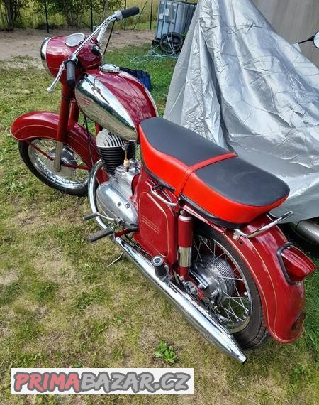 jawa-panelka