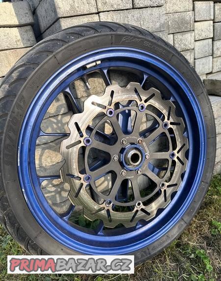 motard-kola-17-palcu