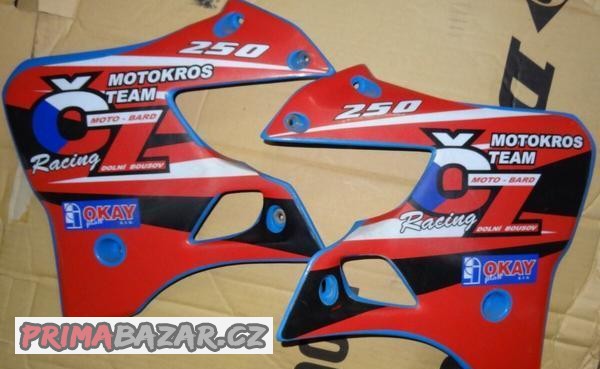 Motokros nádrž se spoilery