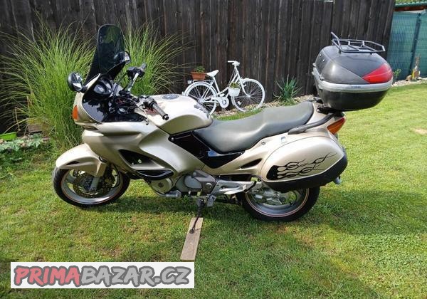 honda-deauville-650