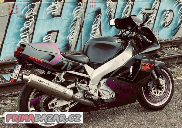 yamaha-yzf-750-r