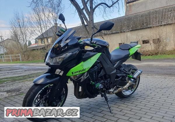 kawasaki-z1000-2011