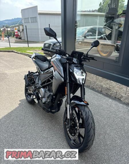 cf-moto-300-nk-nebula-black-skladem