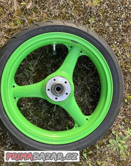 kawasaki-zx9r-predni-kolo