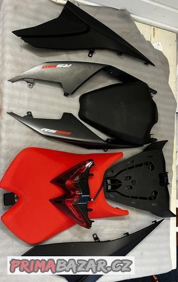 aprilia-rs-660-zadni-cast
