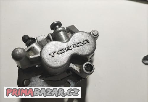 kawasaki-vn-800-brzdovy-trmen
