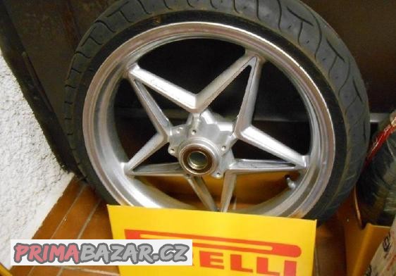 přední ráfek pro motocykl MV Agusta F4 / 750