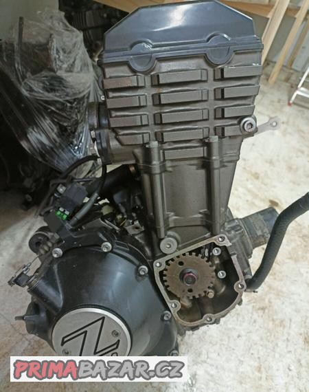 motor-z-1000