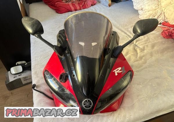 predek-na-yamaha-r1-00-01