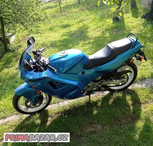 honda-cbr-500-r-v-87