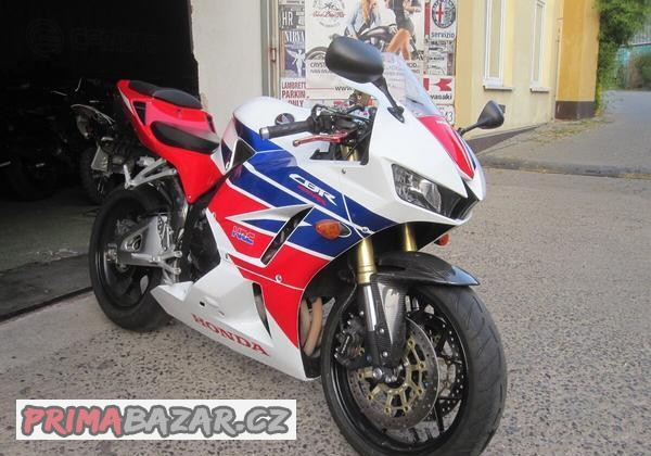 honda-cbr-600rr-super-stav-servisovana
