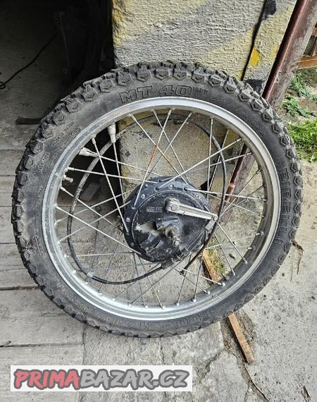 honda-xl-500-predni-kolo