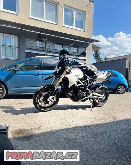 aprilia-dorsoduro-1200-r-v-2012