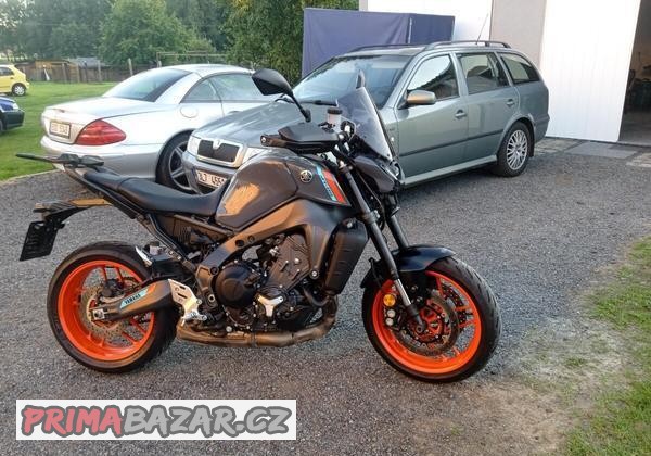 yamaha-mt-09-rv-4-21